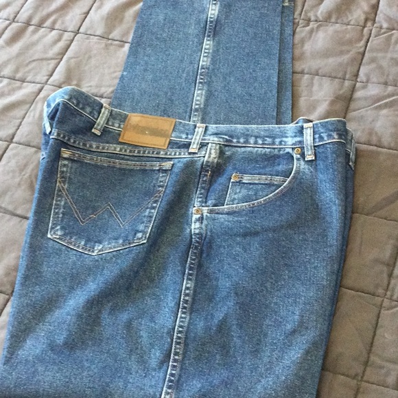Wrangler Other - Wrangler Rugged Wear Jeans 48 x 34